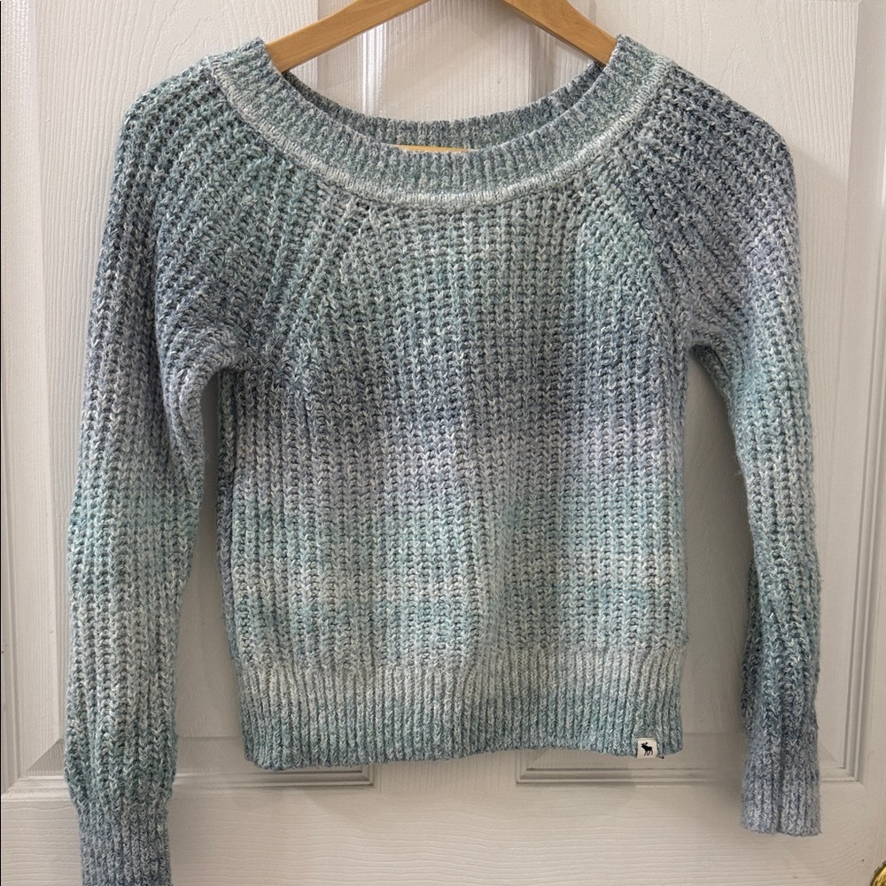 Abercrombie Kids Blue and Gray Blue Sweater